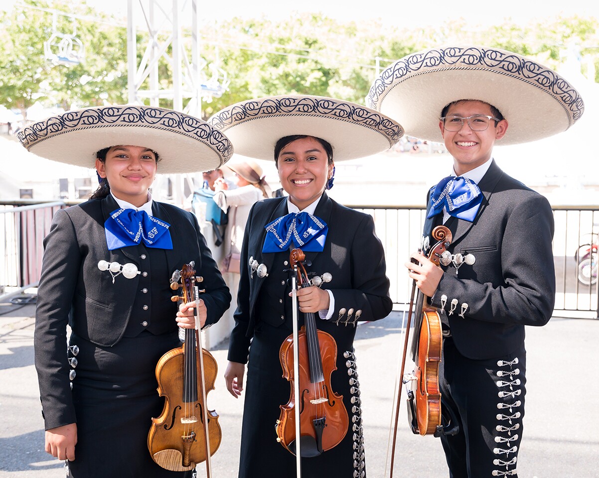 City of San Fernando Mariachi Master Apprentice Program | Frank Andrade