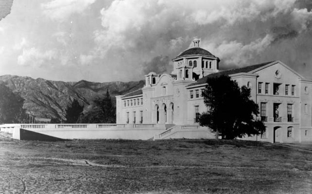 CalTech-1912.jpg
