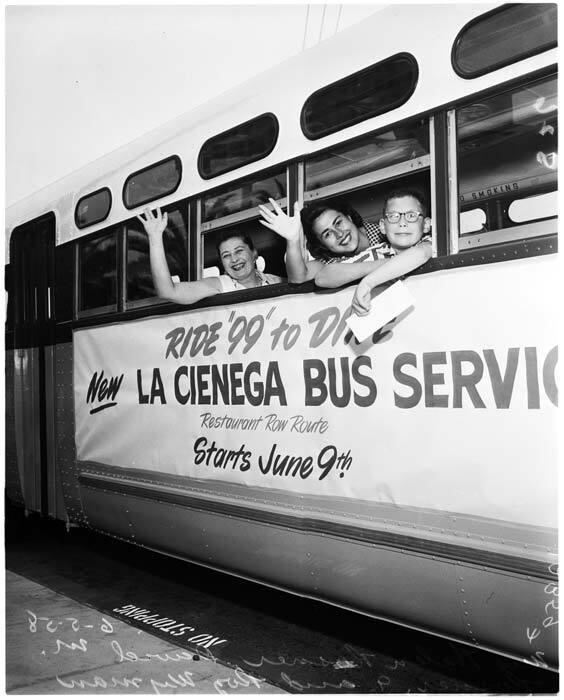 dodgers_getty_roz-bus_564x700