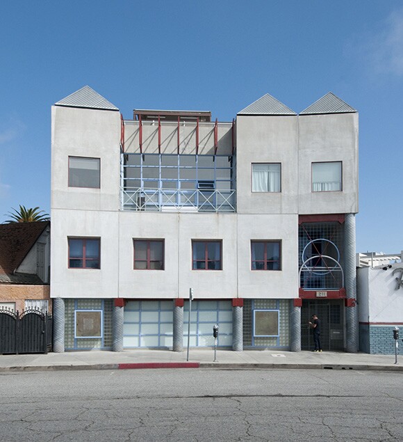 Windward Circle Arts Building | Photo: Larry Underhill.