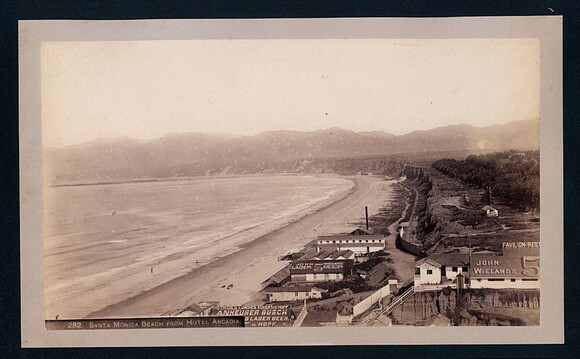 Santa_Monica_from_Hotel_Arc-thumb-580x359-89065