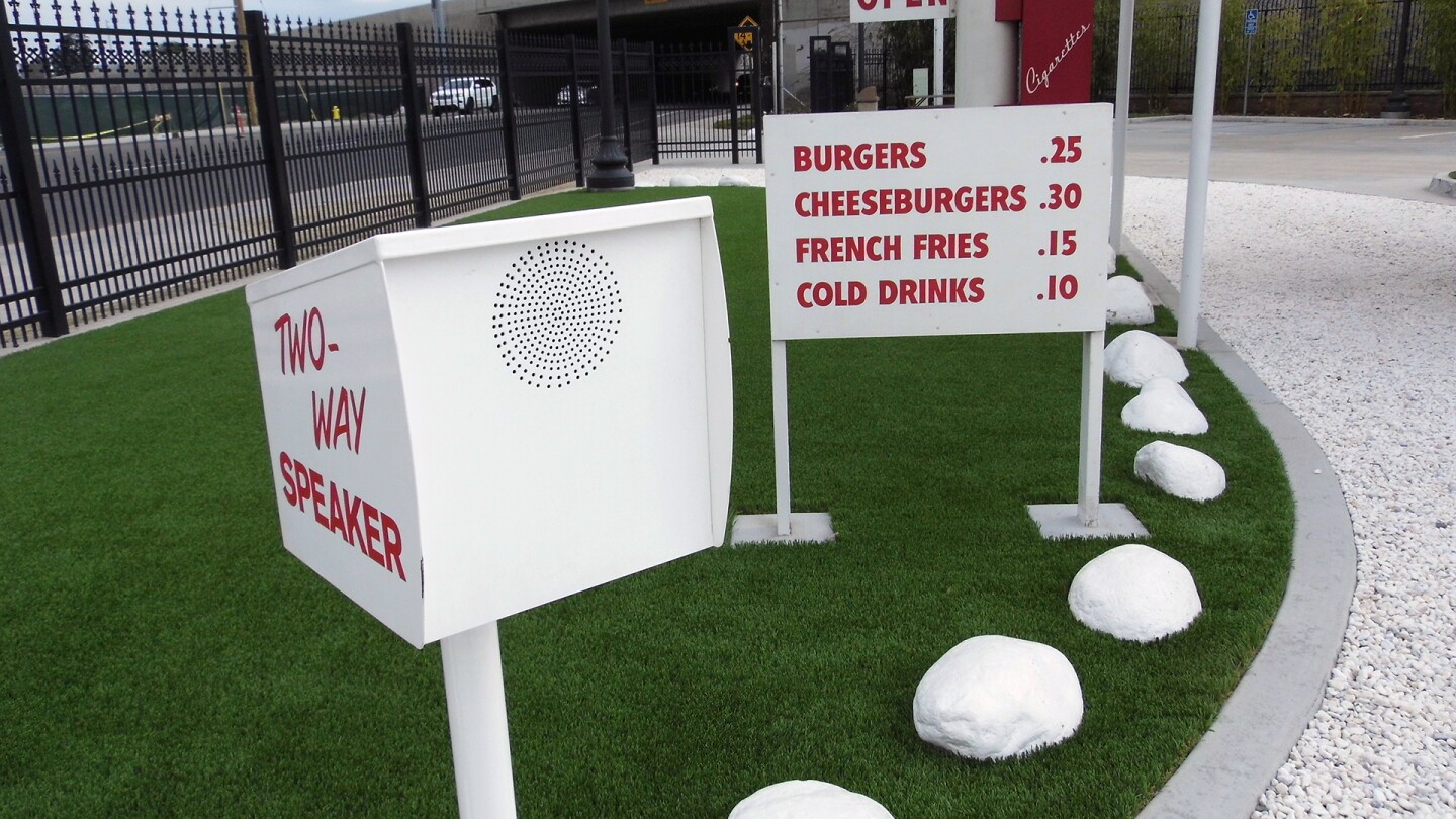 In-N-Out baldwin park