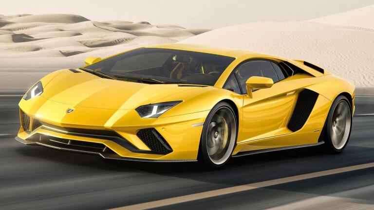 2017 New York International Auto Show & 2017 Lamborghini Ave