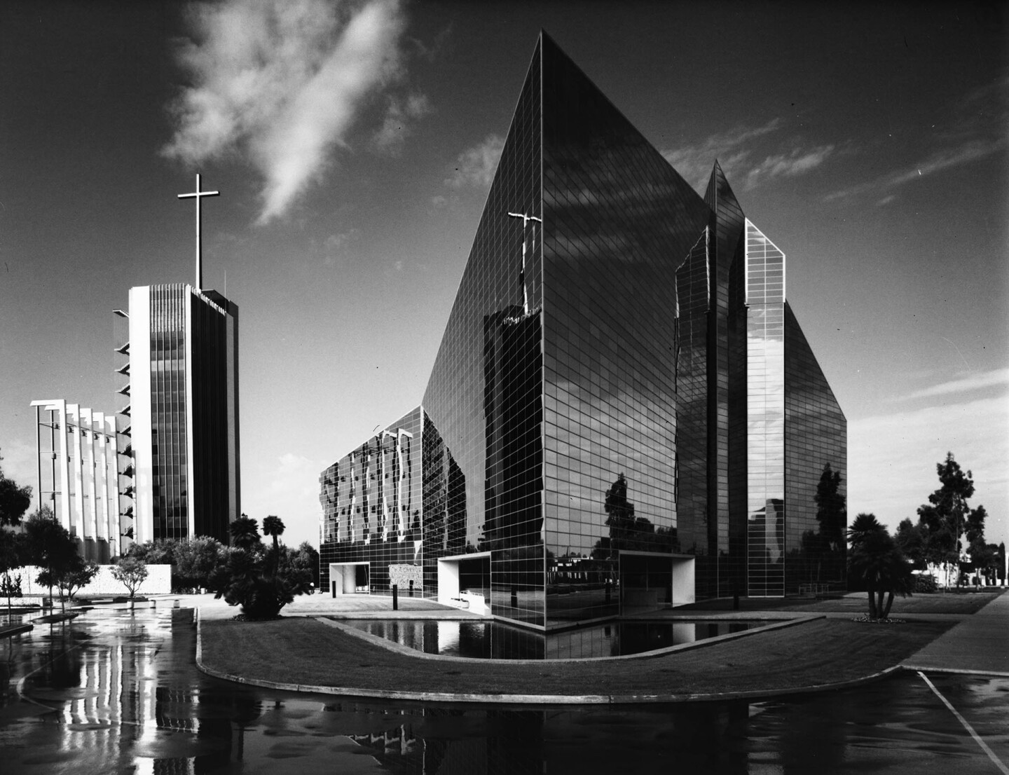 Crystal Cathedral, Garden Grove, ca.1980