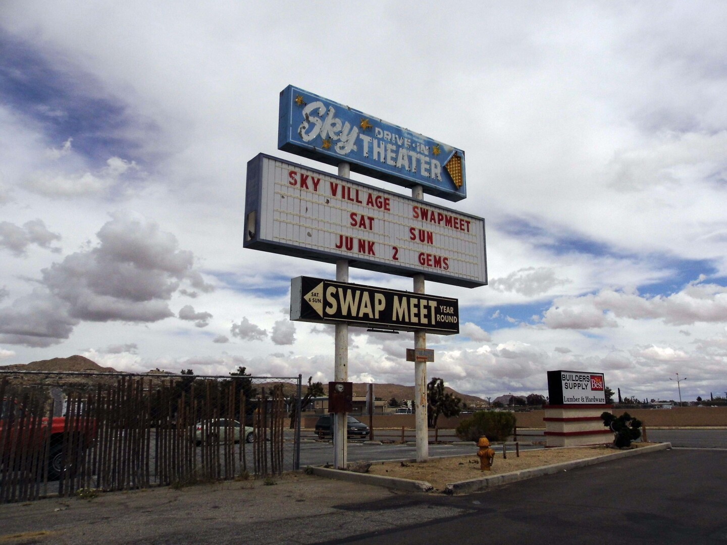Sky Village Swap Meet Old Woman Springs Road