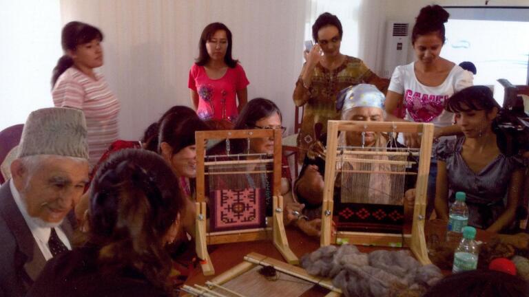 Barbara Teller Ornelas on weaving