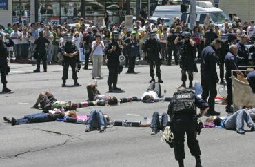 KCETimmprotest3.jpg