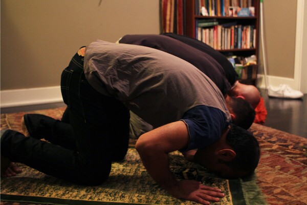 Maghrib(Sunset Prayer) I Photo: Jonathan Olivares