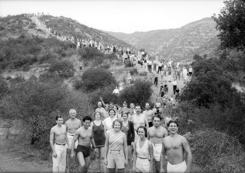 Paul Bragg (front-right) leads his Wanderlusters Hiking Club up Mt. Hollywood in Griffith Park in 1932. Courtesy of the USC Libraries - Dick Whittington Photography Collection.