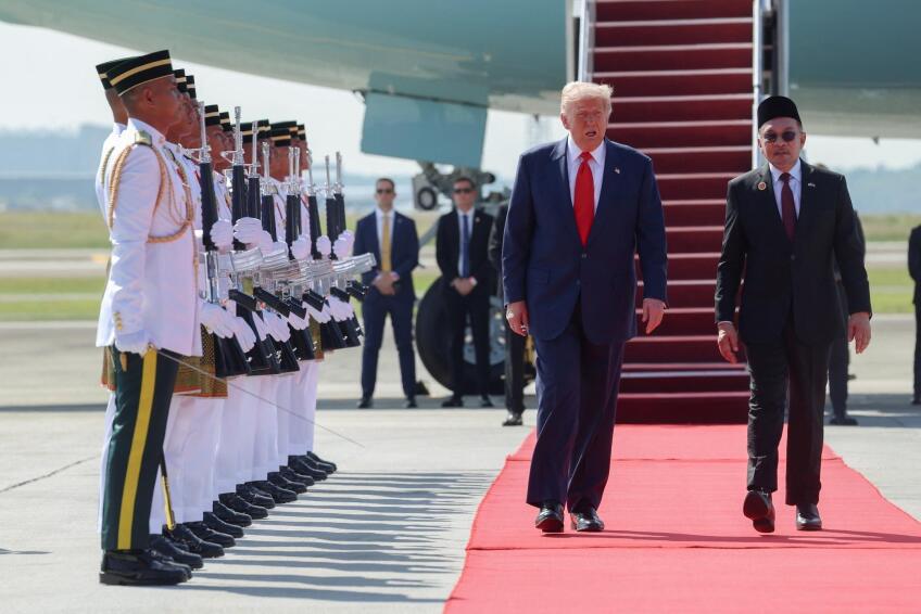 October 26, 2025 - PBS News Weekend full episode