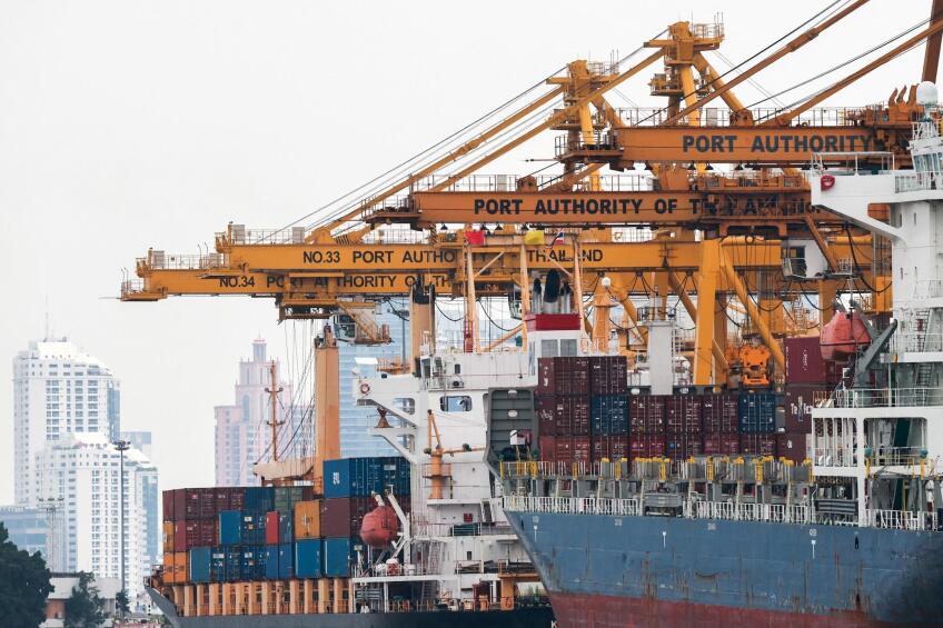 April 8, 2025 - PBS News Hour full episode