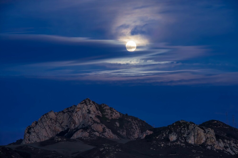 hazard20peak-beach20hikes-san20luis20obispo-california.jpg