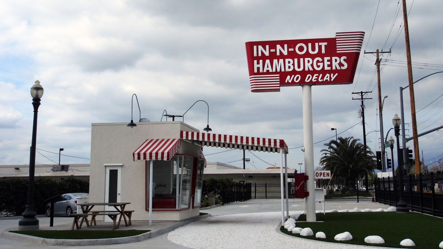 In-N-Out baldwin park