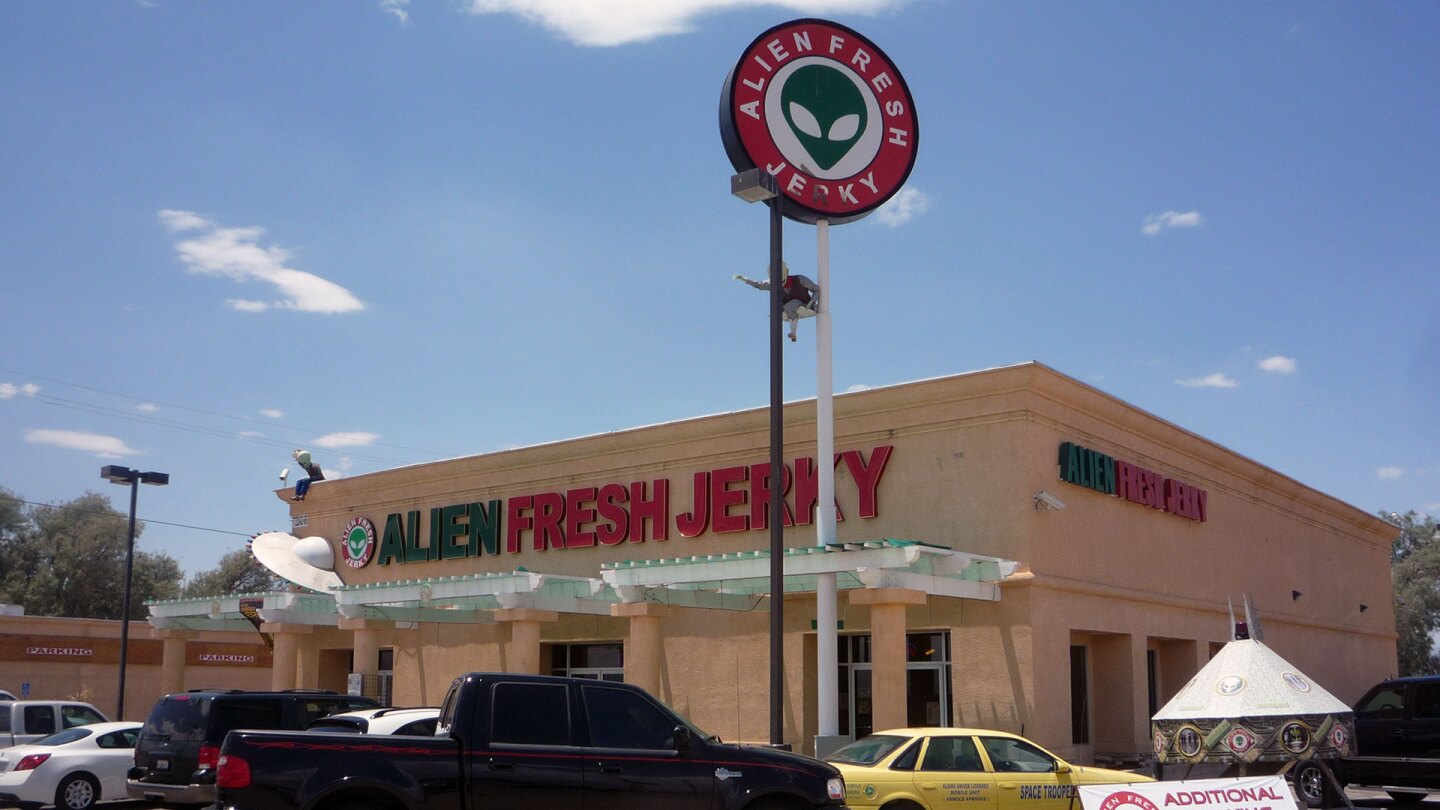 baker alien jerky