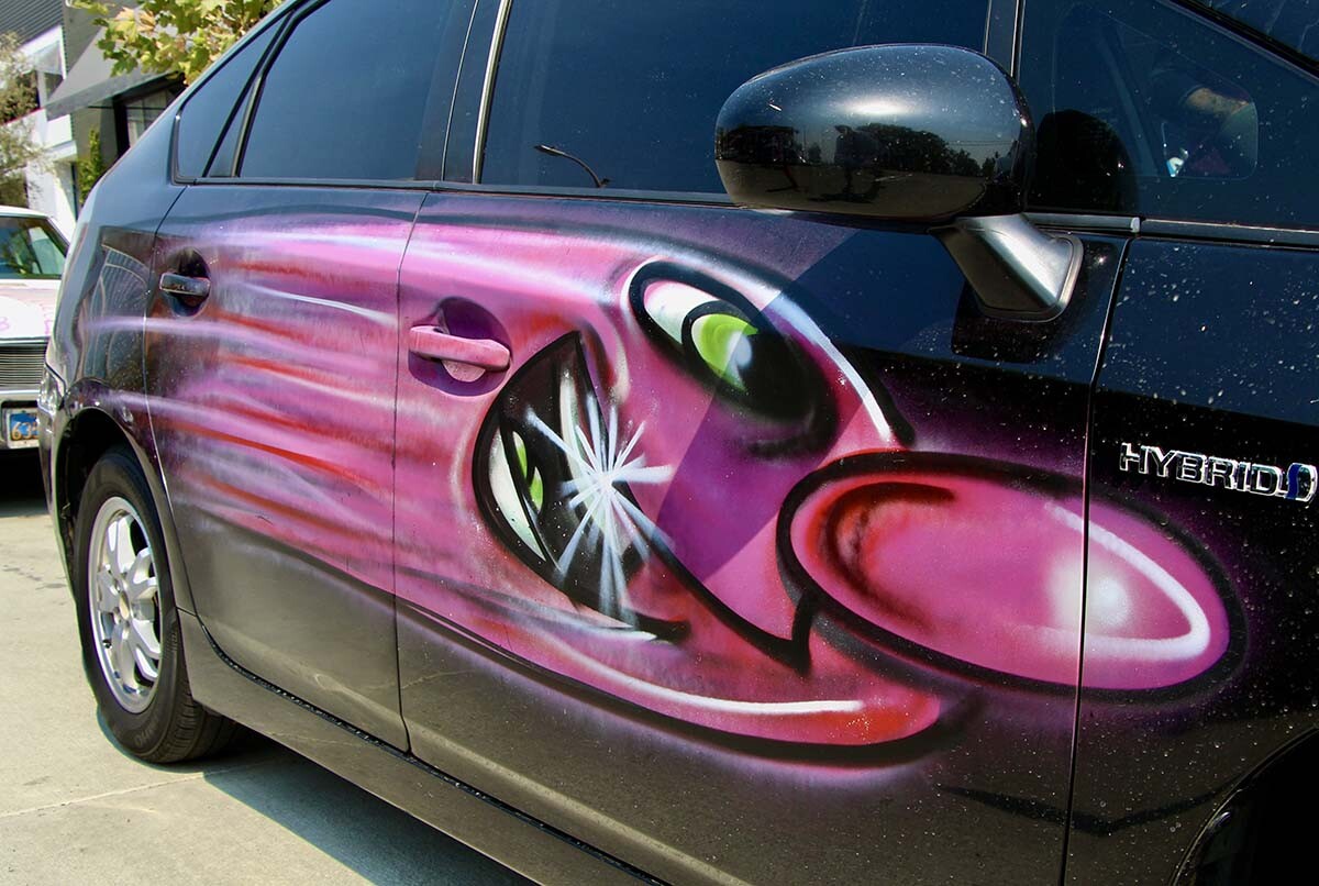 A car participating at Kenny Scharf's "Karbombz!" car parade September 26, 2020 | Jordan Riefe