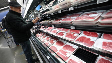 Trump faces backlash from ranchers over plan to import beef
