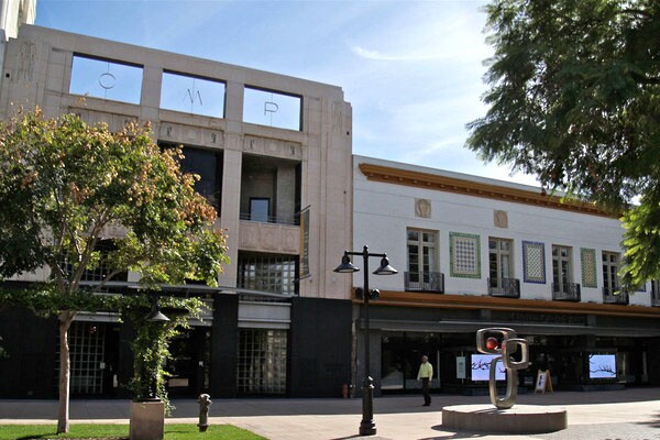 UCR Arts Block I Photo by Ed Fuentes