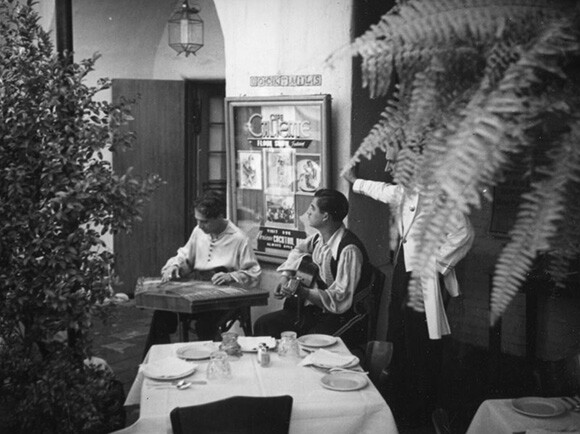 Musicians at Cafe Caliente | Courtesy of LAPL.