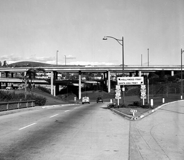 A partially-opened Four Level Interchange in 1952. Courtesy of the Automobile Club of Southern California.