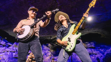 The Wilder Blue Perform "Still in the Runnin'"