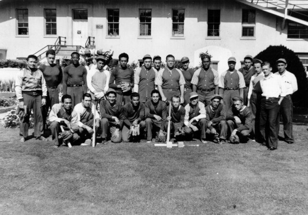 A portrait of a minor league professional baseball team from Watts, the Golden Eagles, in the late 1930's. | Shades of L.A. Collection, Los Angeles Public Library