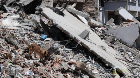 Search for quake survivors in Colombia enters critical phase