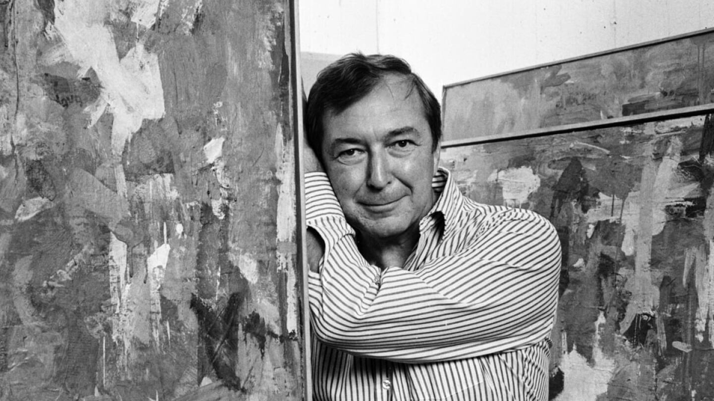 Artist Jasper Johns photographed with his work at the Whitney in New York City, October 1977.| Jack Mitchell/Getty Images