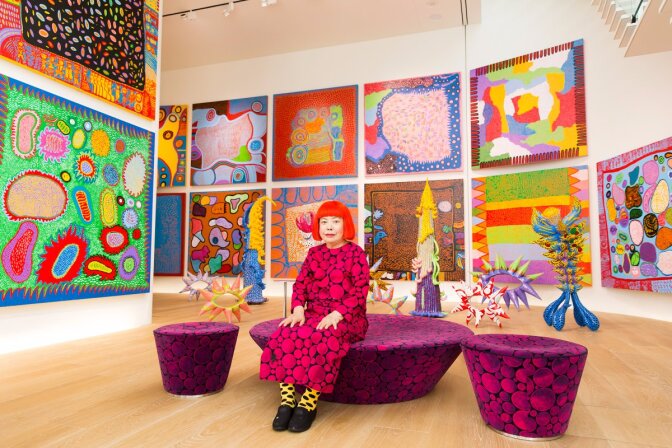 Yayoi Kusama with recent works in Tokyo, 2016 | Tomoaki Makino Courtesy of the artist © Yayoi Kusama