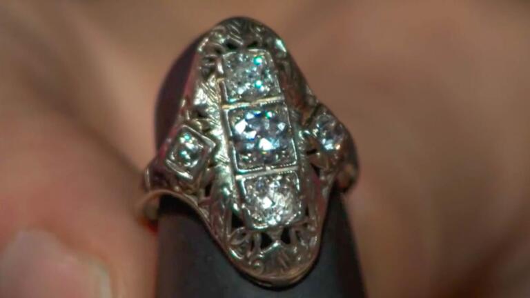Appraisal: Diamond & Gold Ring, ca. 1920