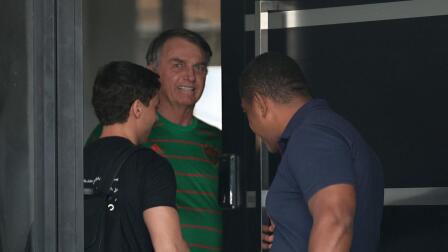 News Wrap: Bolsonaro taken into custody by Brazilian police