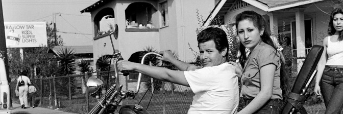 Janette Beckman, Hoyo Maravilla, East LA 1983, 1983. Courtesy of the artist