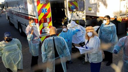 News Wrap: U.S. COVID cases rise 80 percent in 2 weeks