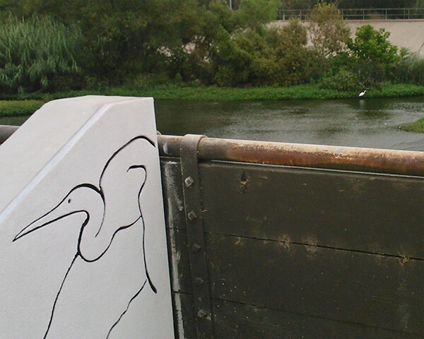 riverwalk-spillway-003