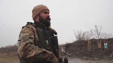 Ukrainian describes joining fight against Russian invasion