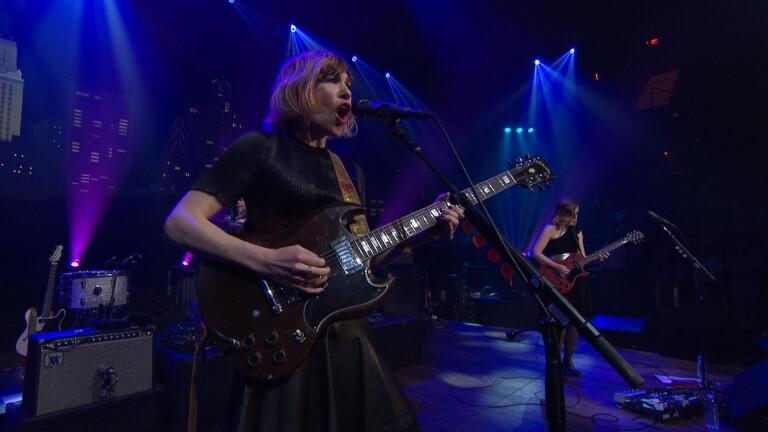 Sleater-Kinney "Modern Girl"
