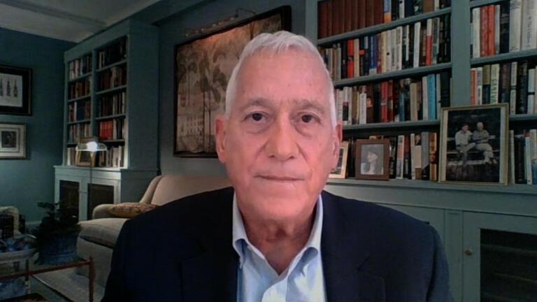 Walter Isaacson's Experience in Pfizer Vaccine Trials