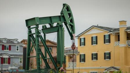 The Fight to End Oil Drilling in Los Angeles