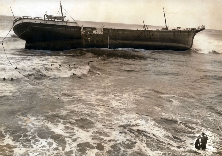 The fishing barge Minne A. Caine, swept ashore near Santa Monica by the 1939 tropical storm. Photo courtesy of the USC Libraries – Los Angeles Examiner Collection.