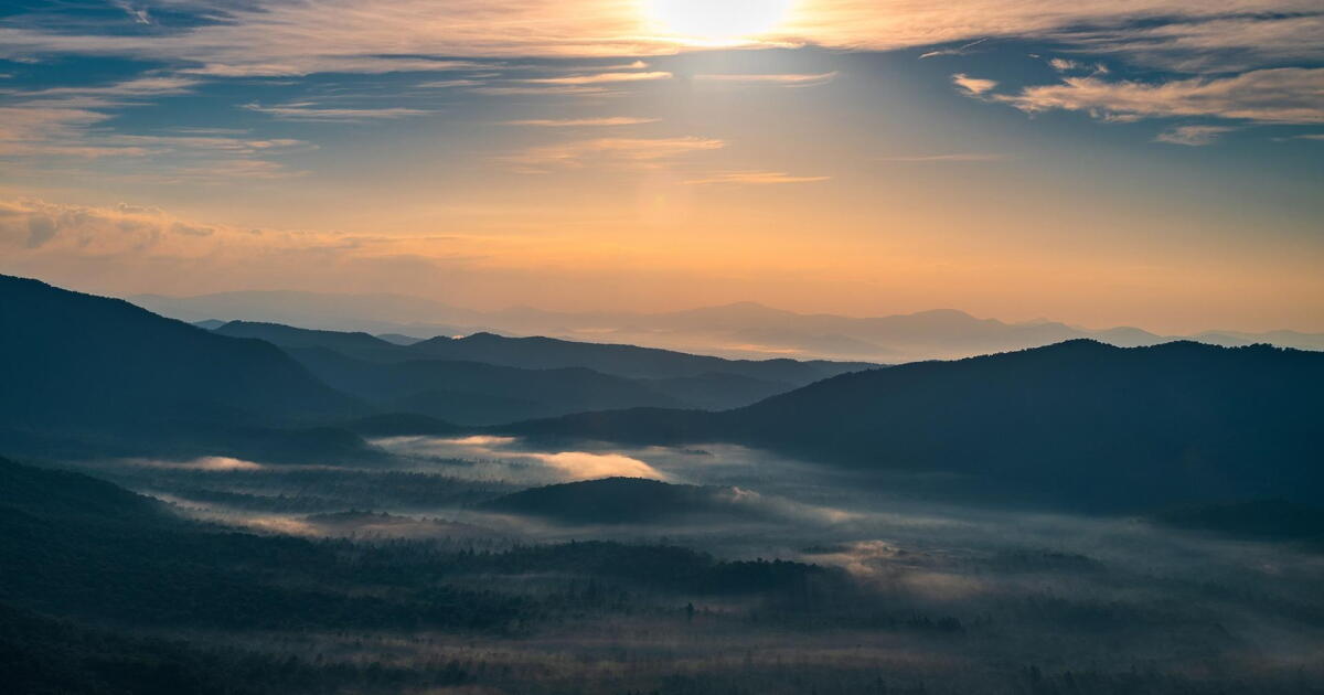 Watch Blue Ridge Parkway Part 1 | View Finders Season 2 | PBS SoCal