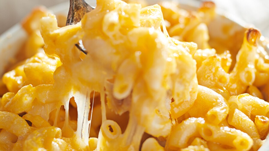 Mac & Cheese | rez-art/iStock