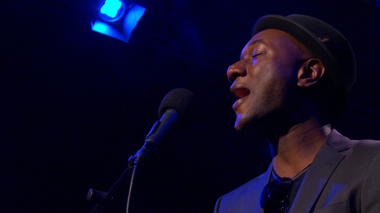 Aloe Blacc Singing on Studio A
