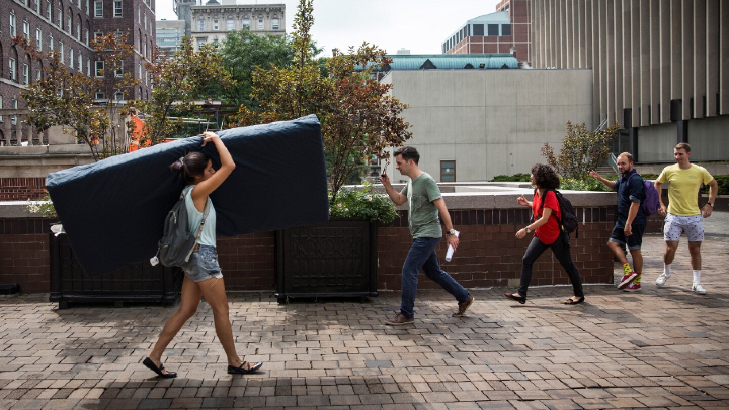 Emma Sulkowicz, "Mattress Performance"