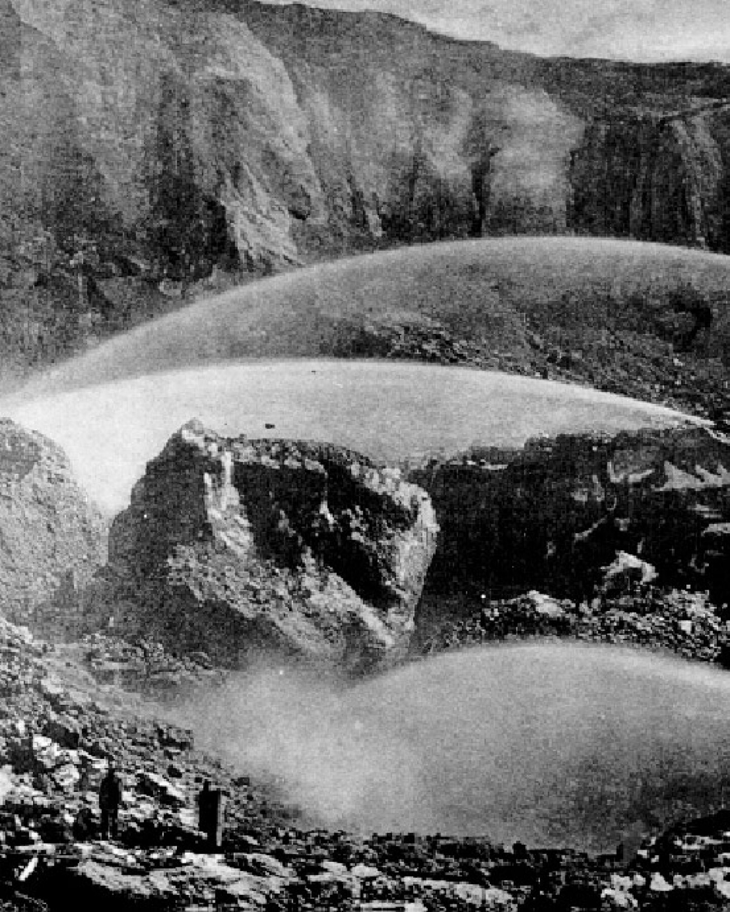The pit at Malakoff Diggins during heyday of hydraulic mining. | Wikimedia Commons/Watkins Photo-Bancroft Neg. #8111/Creative Commons/Public Domain