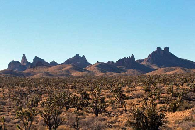 castle-peaks-2-11-16.jpg