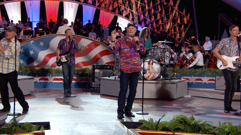 The Beach Boys Perform "Surfin' USA" at the 2016 Concert