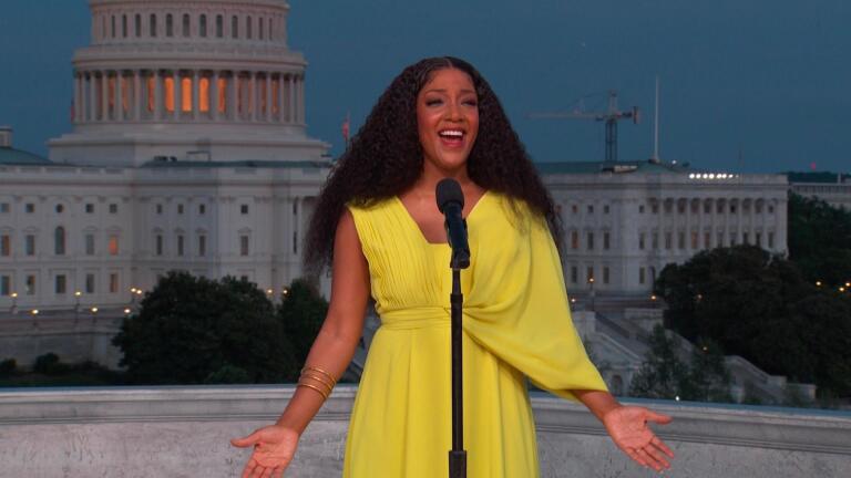 Mickey Guyton Performs the National Anthem