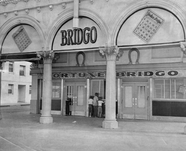 Bountiful Beach Bridgo parlor building, future home of The Gas House, 1948 | Los Angeles Public Library