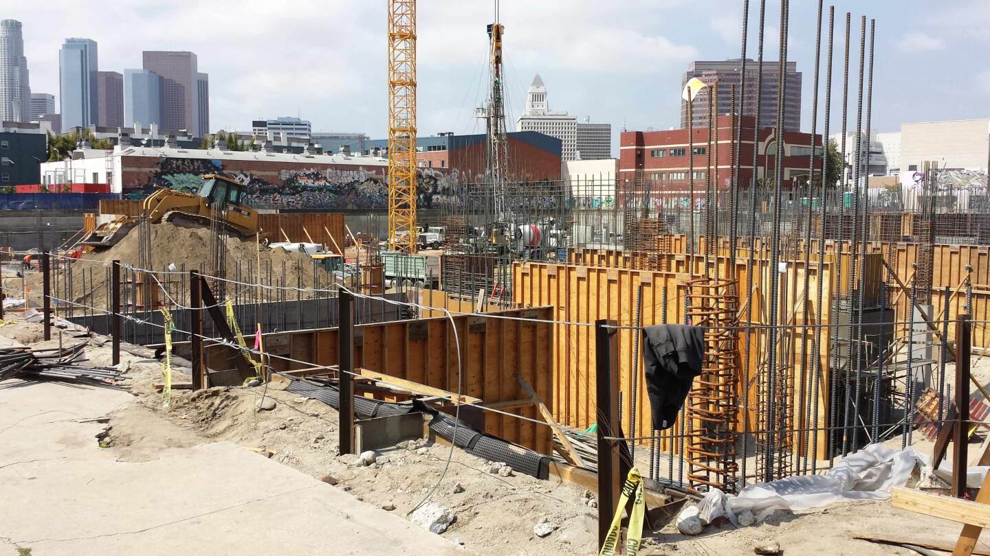 Los Angeles Arts District Construction 2014 | photo Patrick Pelletier