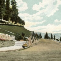 Elysian Parks' Fremont Gate entrance in 1909. Courtesy of the Security Pacific National Bank Collection, Los Angeles Public Library.