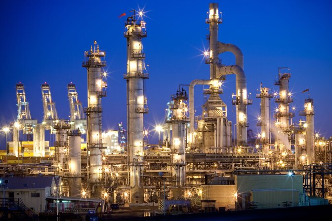Tesoro refinery in Carson